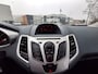 Ford Fiesta 1.4 Ghia LEUKE AUTO RIJDT EN SCHAKELT GOED