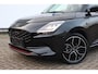 Suzuki Swift 1.2 Smart Hybrid Black Edition I 17" Velgen met All season I Black option pakket