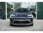 Porsche Macan 4 100 kWh | Luchtvering Adaptief PASM | Panoramadak | Sport Chrono Paket |  360 graden camera | Bose Surround Sound-System | Adaptieve Cruise Controle | Lederpakket Zwart | Stuurwielverwarming |
