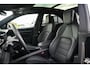 Porsche Macan 4 100 kWh | Luchtvering Adaptief PASM | Panoramadak | Sport Chrono Paket |  360 graden camera | Bose Surround Sound-System | Adaptieve Cruise Controle | Lederpakket Zwart | Stuurwielverwarming |