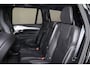 Volvo XC90 T8 Recharge AWD Plus Bright - Luchtvering - Panorama/schuifdak - IntelliSafe Assist & Surround - 360º Camera - Bowers & Wilkins audio - Adaptieve LED koplampen - Verwarmde voorstoelen, stuur & achterbank - Parkeersensoren voor & achter - Elektr. bedienb. voorstoelen met geheugen - Head up display - Draadloze tel. lader - Extra getint glas - Elektr. inklapbare trekhaak - 21' LMV