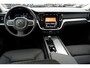 Volvo V60 B4 Automaat Essential Edition | Adaptieve Cruise Control| Trekhaak | Lederen bekleding  | Google Services| 19 inch Lichtmetalen velgen