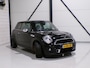 MINI Cooper S Mini 1.6 Mayfair 184PK Xenon Harman/Kardon Leer Stoelverwarming 17"Velgen Navigatie Bluetooth Climatronic Winterset