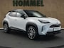 Toyota Yaris Cross 1.5 Hybrid 130 GR Sport - ELEKTRISCH BEDIENDE ACHTERKLEP - PARKEERSENSOREN VOOR + ACHTER - STOELVERWARMING VOORSTOELEN - STUURWIELVERWARMING - DODEHOEKDETECTIE - KEYLESS ENTRY/START - APPLE CARPLAY/ANDROID AUTO - CAMERA