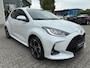 Toyota Yaris HYBRID 130 EXECUTIVE NIEUW & DIRECT LEVERBAAR!! KEYLESS BLIND-SPOT PARKSENSOREN STOEL/STUURVERW CAMERA LED 17" LM-VELGEN