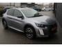 Peugeot 208 Hybrid 100 e-DCS6 GT | Automaat | Navigatie | Camera voor + achter | Apple carplay | 12.000km |