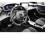 Peugeot 208 Hybrid 100 e-DCS6 GT | Automaat | Navigatie | Camera voor + achter | Apple carplay | 12.000km |