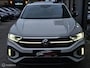 Volkswagen T-Roc 1.5 TSI 3x R-Line Panorama/IQ Light/Keyless/Ascot grey