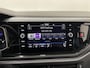 Volkswagen Polo 1.0 TSI R-Line DSG Navigatie Apple Carplay/Android Auto Camera Parkeersensoren Adaptive Cruise Control Matrix-LED-koplamp Lichtmetalen velgen Climate Control Getinte ramen