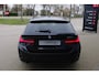 BMW 3-Serie Touring 330e xDrive 293 PK High Executive M-Sport PHEV, Kuipstoelen, Panoramadak, Memory, Head-up