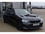 BMW 3-Serie Touring 330e xDrive 293 PK High Executive M-Sport PHEV, Kuipstoelen, Panoramadak, Memory, Head-up