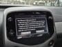 Toyota Aygo X 1.0 VVT-i x-play | Navigatie via Smartphone | Apple Carplay | Airconditioning | Parkeercamera
