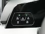 Volkswagen Golf 1.5 eTSI R-Line Edition Automaat - IQ light - Side Assist - Camera - Stoelverwarming