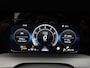Volkswagen Golf 1.5 eTSI R-Line Edition Automaat - IQ light - Side Assist - Camera - Stoelverwarming