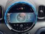 MINI Countryman 1.5 Cooper S E ALL4 PHEV MINI Yours Automaat / Dealer onderhouden / Leder / Schuifdak / Elektrische stoelen / Harman Kardon / Adaptieve CC / HUD / Achteruitrijcamera / Parkeer assistent / Apple Carplay Android /
