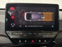 Volkswagen ID.3 Life 58 kWh | Apple CarPlay / Android Auto | Cruise control adaptief | Parkeersensoren | Stoelverwarming |