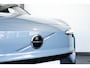Volvo EX30 Single Motor Extended Range Europa 69kwh | Electrische bedienbare Voorstoelen | Stoelverwarming | Stuurwielverwarming | Google infotainment | Harman Kardon Premium Audio | Parkeercamera | Parkeersensoren voor + achter