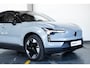 Volvo EX30 Single Motor Extended Range Europa 69kwh | Electrische bedienbare Voorstoelen | Stoelverwarming | Stuurwielverwarming | Google infotainment | Harman Kardon Premium Audio | Parkeercamera | Parkeersensoren voor + achter