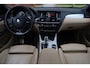 BMW X3 XDrive35i High Executive Aut. | M-pakket | Panorama | Memory | Xenon | HUD | Luxe Leder | Stoelverwarming | Stuurverwarmd |