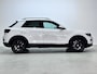 Volkswagen T-Roc 1.5I Sport / Trekhaak / Navi / CarPlay / Black