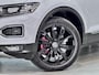 Volkswagen T-Roc 1.5I Sport / Trekhaak / Navi / CarPlay / Black