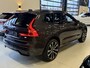 Volvo XC60 T6 341K AWD Recharge Plug-In Hybrid / R- Design / LED