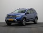Dacia Duster TCe 130pk Serie Limitee 15th Anniversary | Cruise Control | Climate Control | Navigatie | Trekhaak | Lichtmetalen Velgen |