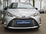 Toyota Yaris 1.5 Hybrid | Navigatie | Lederen bekleding | Schuif/kanteldak | Climate Control | Licht metalen velgen