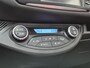 Toyota Yaris 1.5 Hybrid | Navigatie | Lederen bekleding | Schuif/kanteldak | Climate Control | Licht metalen velgen