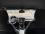 Volvo XC40 B4 Plus Dark | Trekhaak | Stoel/-stuurverwarming | Ad