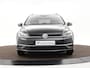Volkswagen Golf Variant 1.5 TSI 150pk DSG Highline · Apple/Android Car Play · P-Sensoren · Trekhaak · Stoelverwarming · Getint Glas · 15'' Inch ·