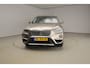 BMW X1 xDrive20i X-Line / Leder / Electrische sportstoelen / Park assist / Head-up / LED / Alu wielen 18 inch