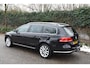 Volkswagen Passat Variant 1.4 TSI Highline BlueMotion | AUTOMAAT | TREKHAAK | HALF LEDER