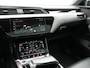 Audi E-tron 50 quattro S edition 71 kWh | Electr.schuif panorama dak | Audi soundsystem | Electr.bedienbare voorstoelen | Apple Carplay | Navigatie | Stoelverwarming voor en achter  | Wifi | Parkeersensoren voor en achter | Sportst