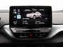 Volkswagen ID.4 First 77 kWh 204 pk | Wegkl. Trekhaak | Keyless | Stoel- en stuurverwarming | Camera | LED | Adaptieve Cruise control