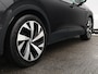 Volkswagen ID.4 First 77 kWh 204 pk | Wegkl. Trekhaak | Keyless | Stoel- en stuurverwarming | Camera | LED | Adaptieve Cruise control