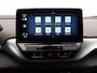 Volkswagen ID.4 First 77 kWh 204 pk | Wegkl. Trekhaak | Keyless | Stoel- en stuurverwarming | Camera | LED | Adaptieve Cruise control