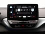Volkswagen ID.4 First 77 kWh 204 pk | Wegkl. Trekhaak | Keyless | Stoel- en stuurverwarming | Camera | LED | Adaptieve Cruise control