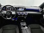 Mercedes-Benz A-klasse 200 Business Solution AMG (PANORAMADAK, SFEERVERLICHTING, 360 CAMERA, GOED ONDERHOUDEN)