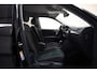 Volkswagen Tiguan 1.5 TSI Life Business Aut. [ LED Virtual Navi Stoelverwarming Ergostoelen Trekhaak ]