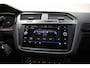 Volkswagen Tiguan 1.5 TSI Life Business Aut. [ LED Virtual Navi Stoelverwarming Ergostoelen Trekhaak ]
