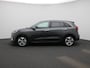 Kia e-Niro DynamicPlusLine 64 kWh | Automaat | Panoramadak | Navigatie | Apple Carplay / Android Auto | Parkeer sensoren | Half Leder | Stoel verwarming | Stuur verwarming | Cruise control | Climate control | DAB |
