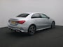 Mercedes-Benz A-klasse 250 e AMG Plug-In Hybride AMG Line | Night Pakket | Trekhaak | Sfeerverlichting  | Achteruitrijcamera | Stuur en Stoelverwarming. Inclusief 24 maanden MB Certified garantie voor Europa.