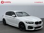 BMW 1-Serie 118i High Executive M-Sport Apple CarPlay | Leer | Sportstoelen | PDC | LED Koplampen