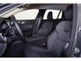 Volvo V60 T6 Plug-in hybrid AWD Core - IntelliSafe Assist & Surround - 360º Camera - Harman Kardon audio - Verwarmde voorstoelen, stuur & achterbank - Parkeersensoren voor & achter - 19' LMV