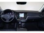 Volvo V60 T6 Plug-in hybrid AWD Core - IntelliSafe Assist & Surround - 360º Camera - Harman Kardon audio - Verwarmde voorstoelen, stuur & achterbank - Parkeersensoren voor & achter - 19' LMV