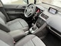 Opel Meriva 1.4 Turbo Cosmo | Climate control | Navigatie | Panorama-dak | Cruise control | Elektrisch Pakket | AGR stoelen | Parkpilot | 17" LM-Velgen | Trekhaak | All-Season banden
