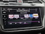 Volkswagen Tiguan 1.4 TSI eHybrid R-Line Business+ | VERWACHT | PANO-SCHUIFDAK | NAVIGATIE | ACHTERUITRIJCAMERA | | TREKHAAK | PARKEERSENSOREN | STUUR- EN STOELVERWARMING |
