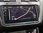 Volkswagen Tiguan 1.4 TSI eHybrid R-Line Business+ | VERWACHT | PANO-SCHUIFDAK | NAVIGATIE | ACHTERUITRIJCAMERA | | TREKHAAK | PARKEERSENSOREN | STUUR- EN STOELVERWARMING |