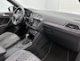 Volkswagen Tiguan 1.4 TSI eHybrid R-Line Business+ | VERWACHT | PANO-SCHUIFDAK | NAVIGATIE | ACHTERUITRIJCAMERA | | TREKHAAK | PARKEERSENSOREN | STUUR- EN STOELVERWARMING |